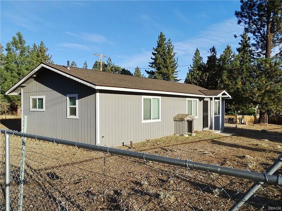 1st image of 2096 Manzanita Ln