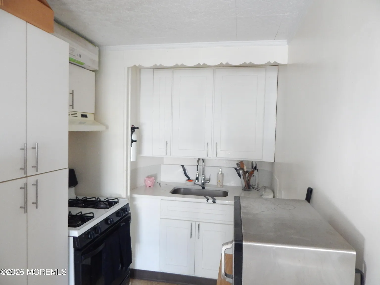 1 bed, $1,800 — Photo 4