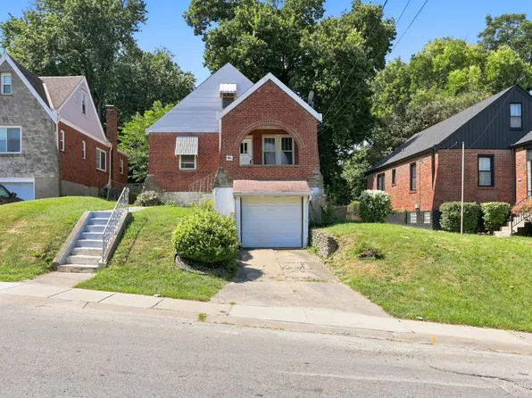 1635 Tuxworth Ave, Cincinnati, OH 45238