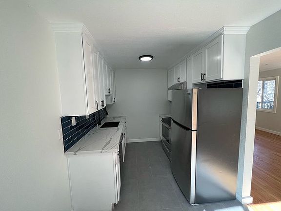 5th image of 768 Walker Ave APT 5