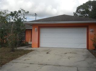 3712 33rd St SW, Lehigh Acres, FL 33976