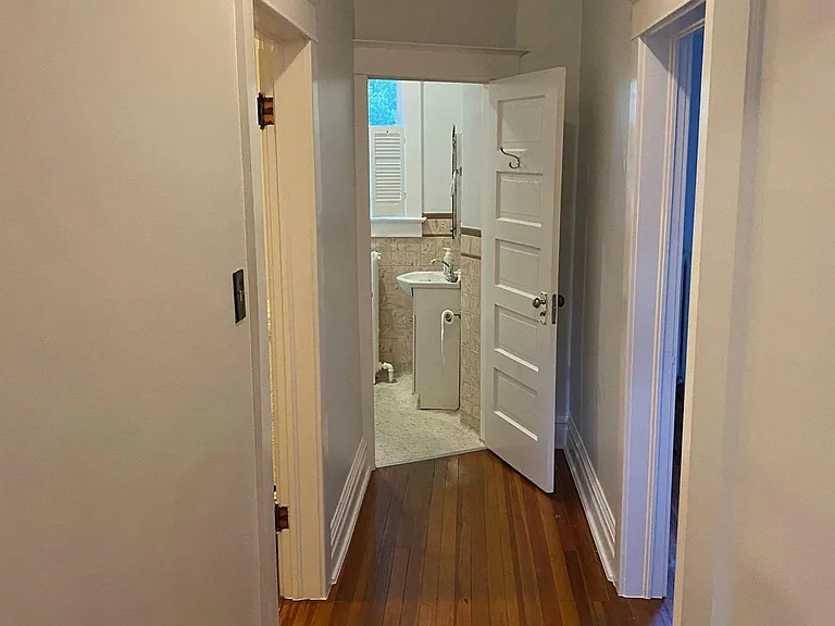 3860 N Clay St — Photo 10