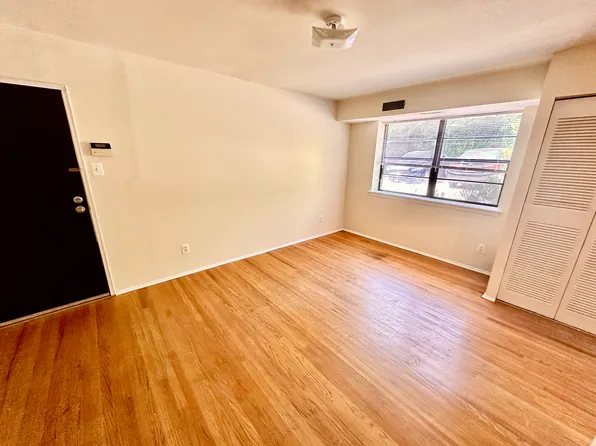 3413 Cresson St, Philadelphia, PA