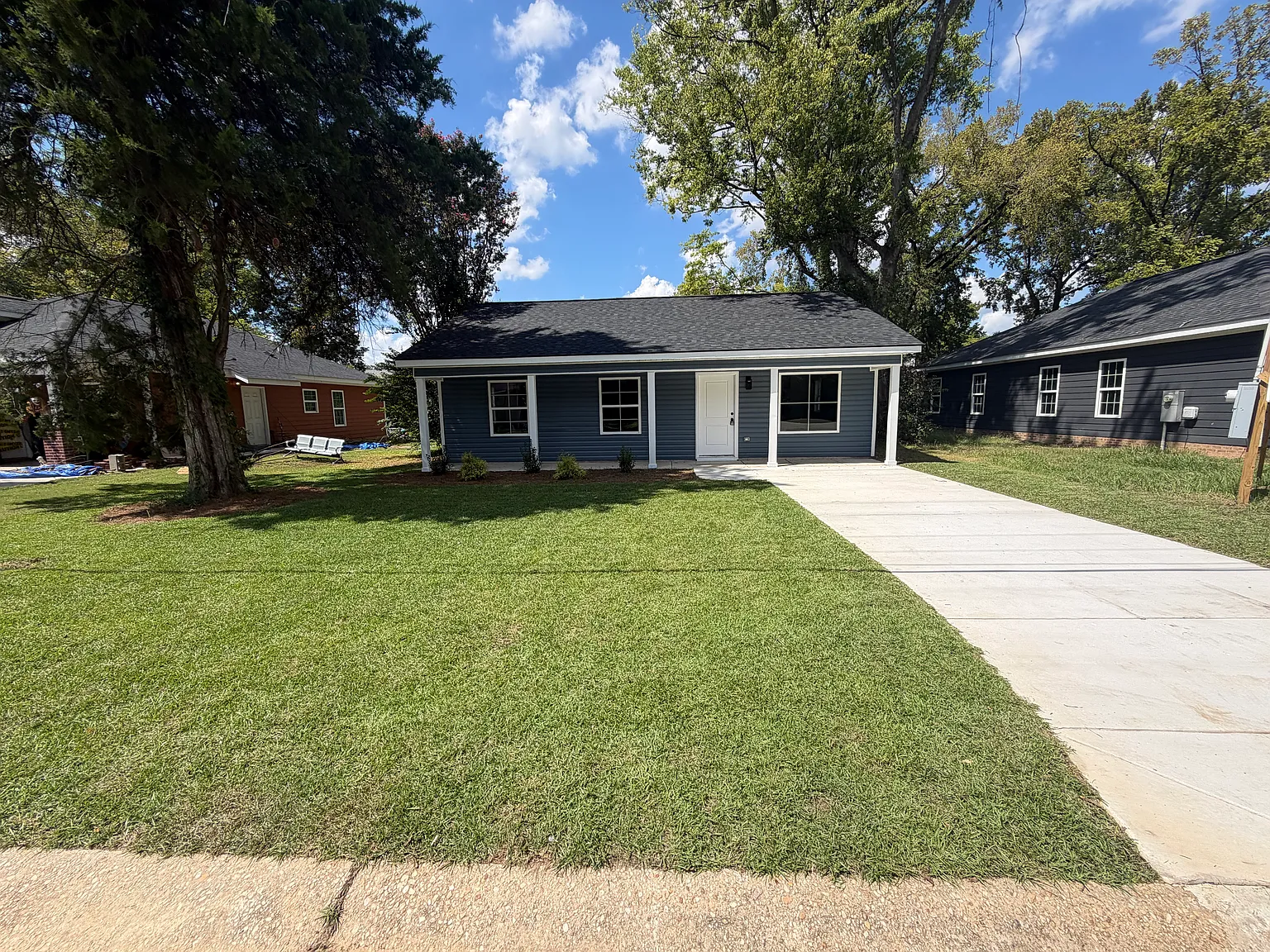 3 bed, 1080 sqft, $1,650 — Photo 4