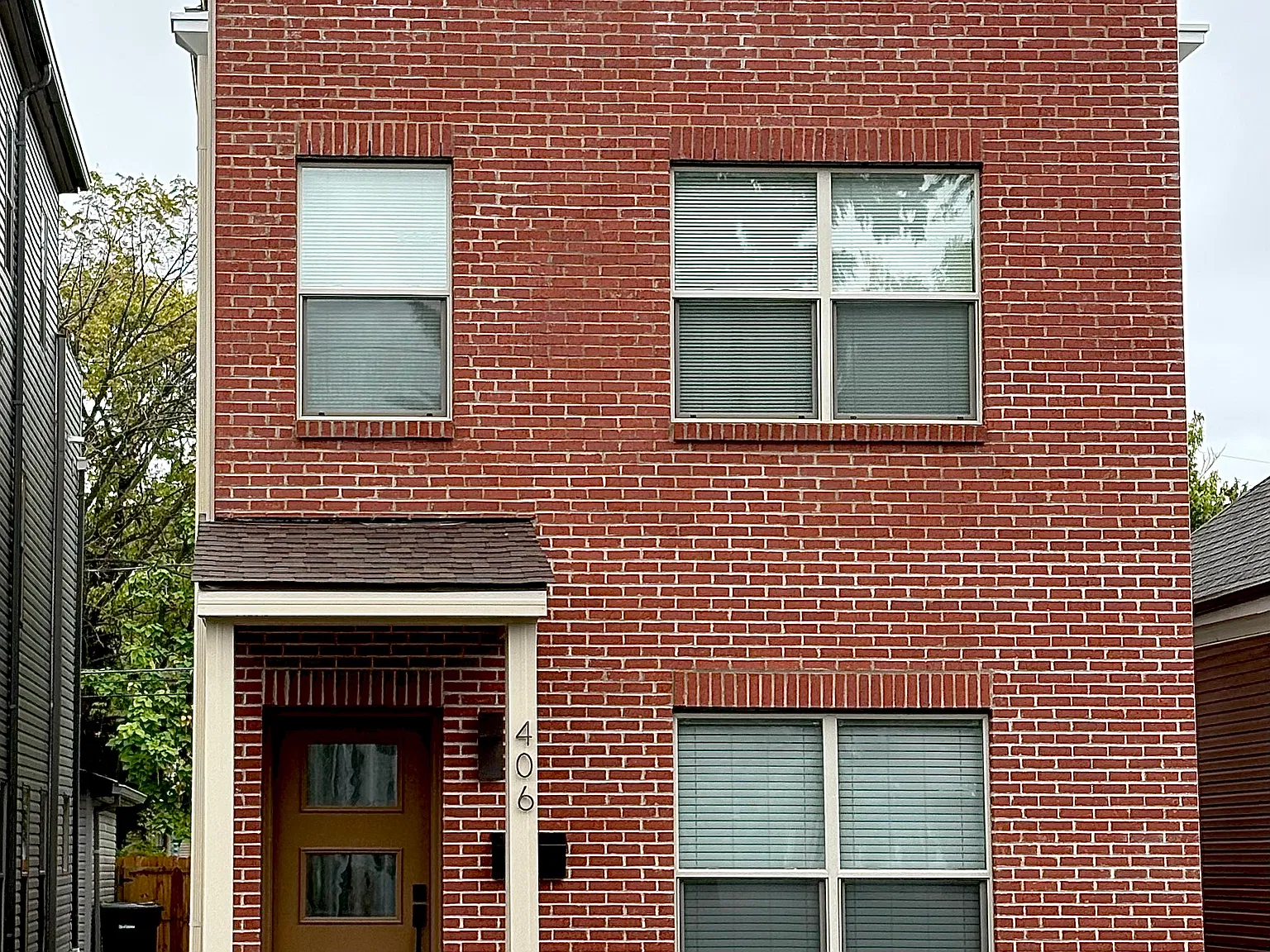 3 bed, 2153 sqft, $2,500 — Photo 1