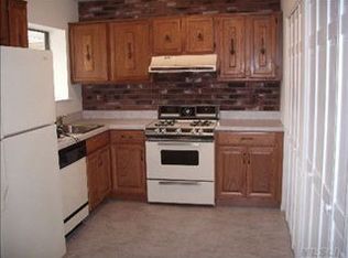 27 Storm Dr, Holtsville, NY 11742