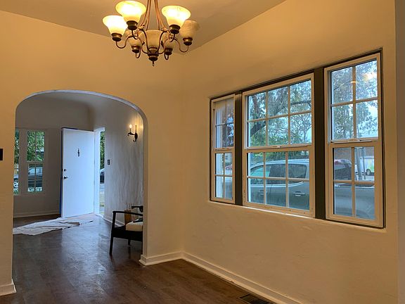 3rd image of 532 Naranja Dr