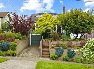 307 N 48th St, Seattle, WA 98103