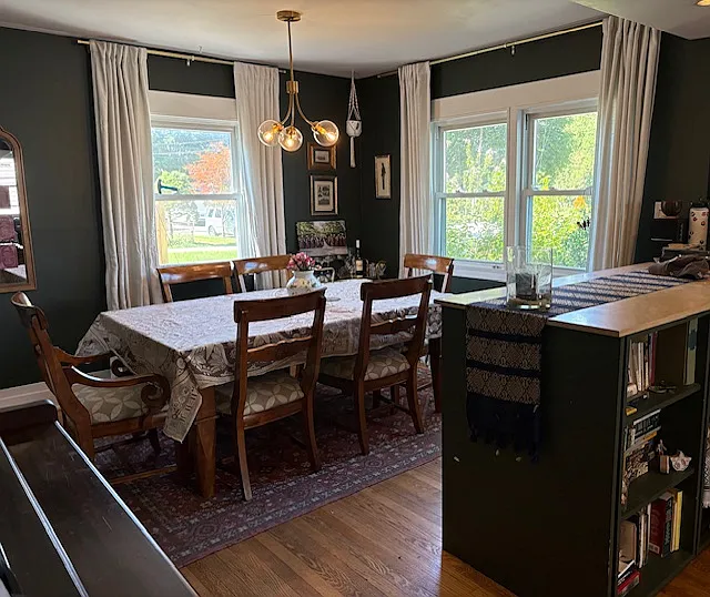 3 bed, 1300 sqft, $2,950 — Photo 4