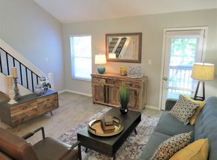 12 Clermont Crossing Ct APT 4I, Saint Louis, MO 63146