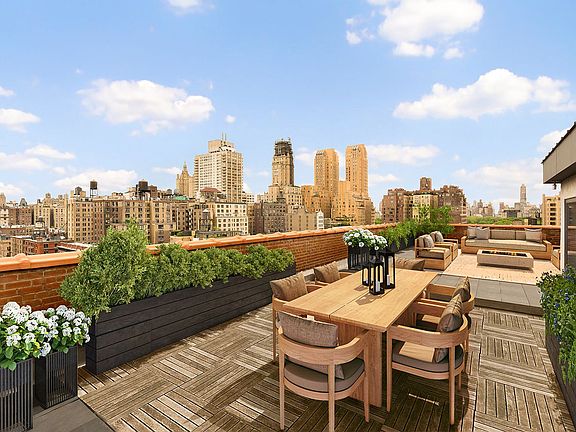 3rd image of 104 W 70th St #Penthouse