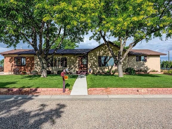 2nd image of 967 Locus Cir
