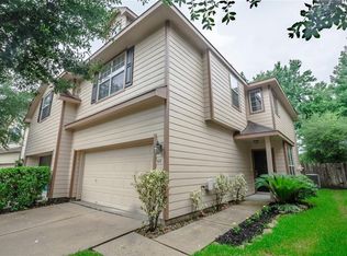 63 S Burberry Park Cir, The Woodlands, TX 77382