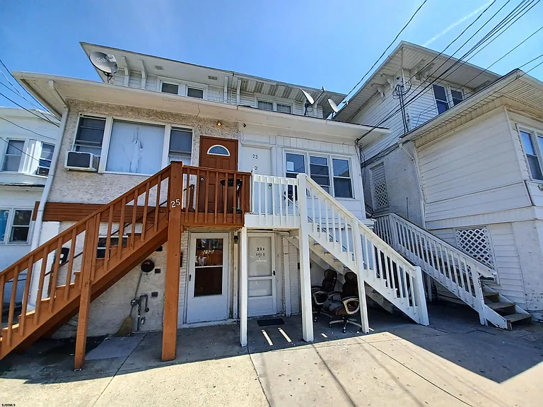 25 N Boston Ave — Photo 11