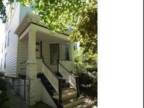 4717 N Artesian Ave #1, Chicago, IL 60625