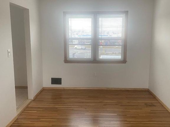 2nd image of 423 Clarkson Ave Floor 2