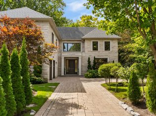 10 Moorehill Dr, Toronto, ON M4G 1A1