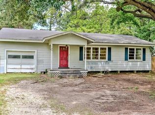 195 E Chance Rd, Lumberton, TX 77657