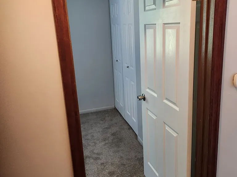 Martin House Apartments — Photo 7