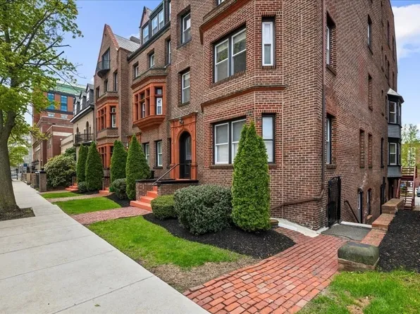 40 Elm St Unit 1, Worcester, MA 01609
