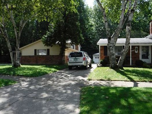 2nd image of 37227 Booth Ave