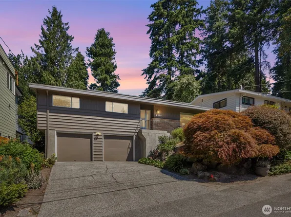 2360 NE 90th Street, Seattle, WA 98115