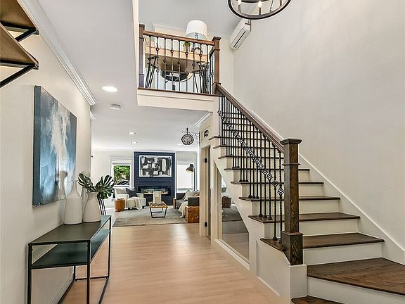3rd image of 23115 15th Avenue SE #D1