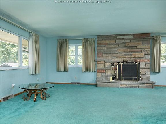 4th image of 5710 Elaine Dr