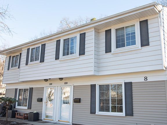3rd image of 38165 Greenwood St