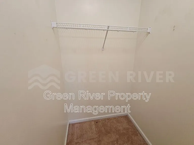 3107 Zeyno Dr — Photo 40
