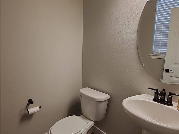 4th image of 119 Brailsford St