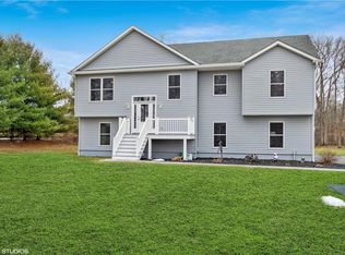 21 Lake Walton Rd, Wappingers Falls, NY 12590