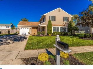 147 Meadowview Cir, Marlton, NJ 08053