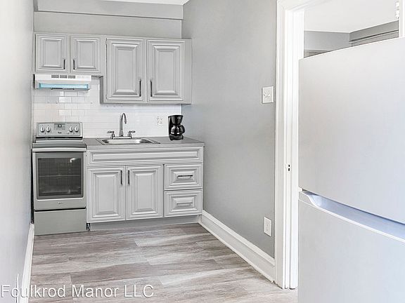 5th image of 1320 Foulkrod St APT 3F