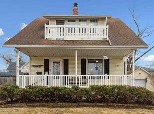 3127 C Ave NE, Cedar Rapids, IA 52402