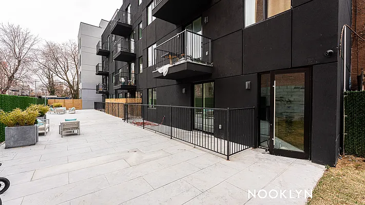 Rented by Nooklyn NYC LLC | media 32