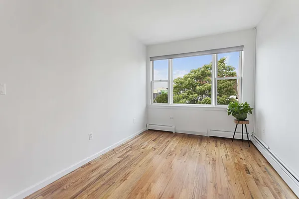 Rented by Brown Harris Stevens | media 10