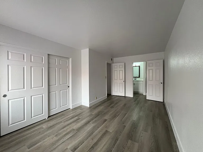 5080 Indian River Dr #360 — Photo 17