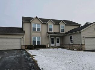 507 6th St, Waterford, WI 53185