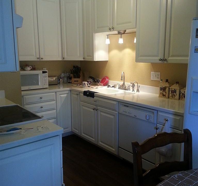 2nd image of 7216 Village Green Dr