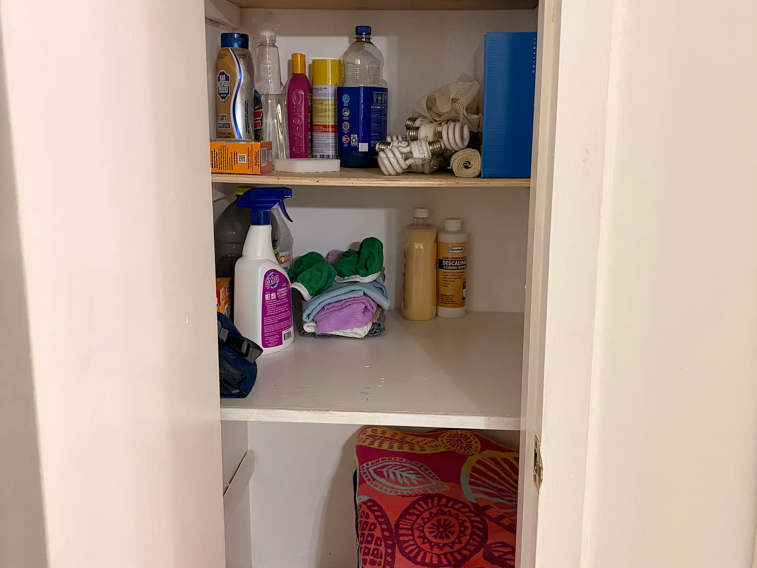 2 bed, 1000 sqft, $1,780 — Photo 2