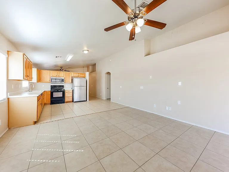 3618 W Tina Ln — Photo 9
