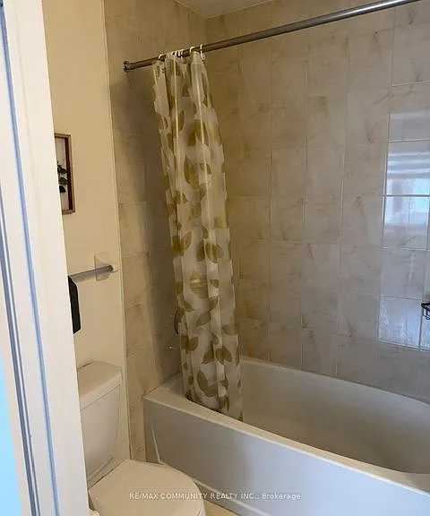 337 William Forster Rd E — Photo 2