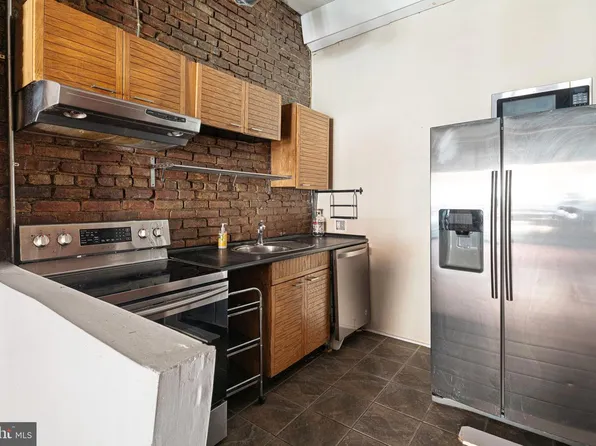 1127 S 7th St, Philadelphia, PA 19147