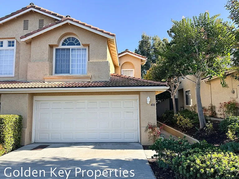 410 Ferrara Way — Photo 1