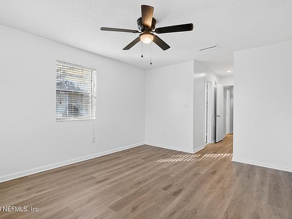 3rd image of 1604 ARCADIA Drive #109