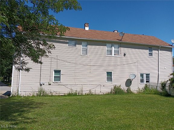 3rd image of 3579 W 47th St