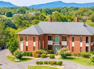 1148 Saddle Club Dr, Goode, VA 24556