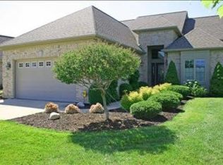 922 Saint James Park Ave, Monroe, MI 48161