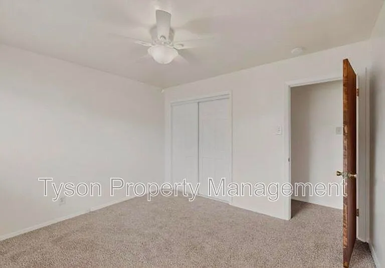 3503 Montclaire Dr NE — Photo 24